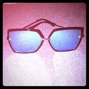 Sky blue pentagon mirrored lenses, black frames